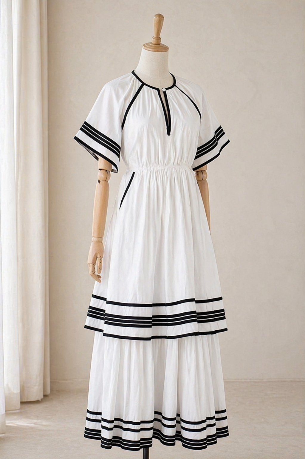 Isla Muse Dress